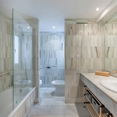 Marvellous 3 Bedroom Flat With Pool And Terrace Marbellac