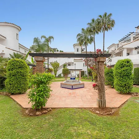 Marvellous 3 Bedroom Flat With Pool And Terrace Appartement